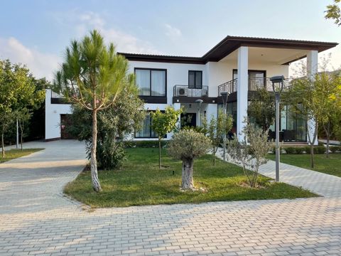 İcarəyə verilir 5 otaqlı həyət evi/bağ evi 380 m² — Bakı