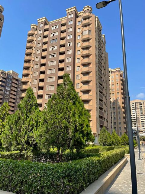 Satılır 2 otaqlı yeni tikili 83 m² — Bakı