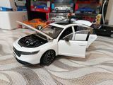 Honda Accord 2.0T – 1:18 miqyaslı metal kolleksiya modeli - Material — Elcin doslarniza oz mawinin Maketi hediye