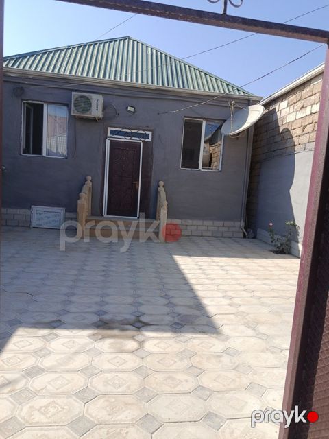 Həyət evi, Hökməli qəs