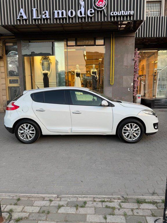 Renault Megane, 2.0 L, 2013 il, 276 000 km — Avtomobillər, Bakı (4)