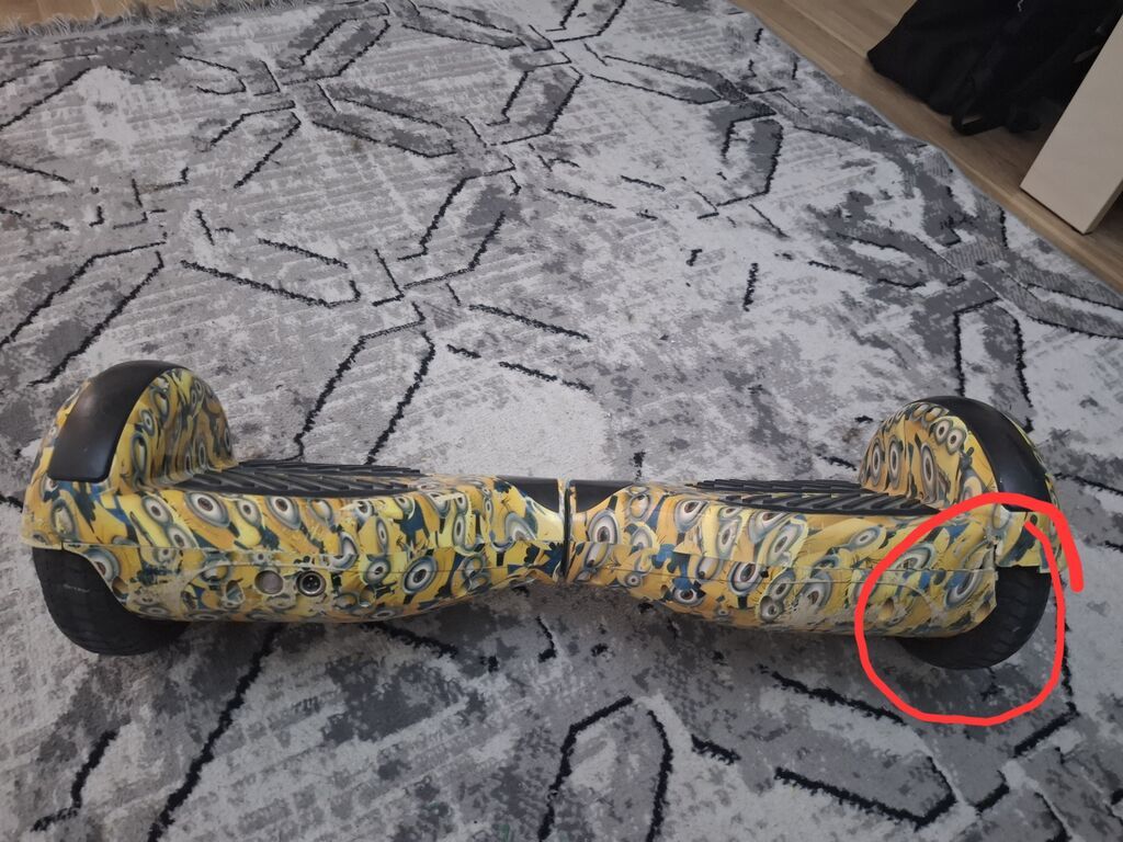 Minions dizaynlı hoverboard / giroskuter daşı ölüb zarytaq saxlamır — Hiroskopler, Bakı (2)