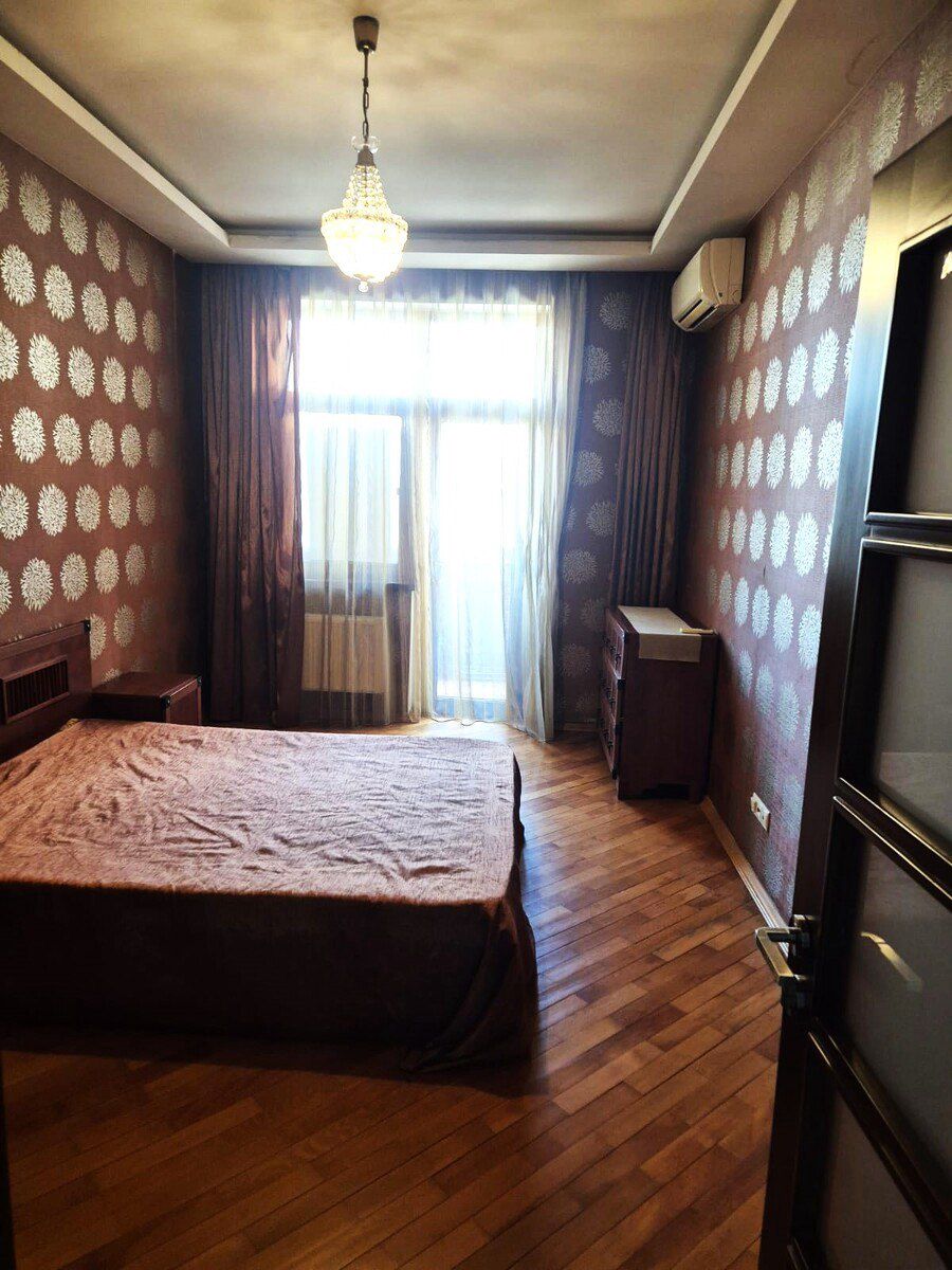Satılır 3 otaqlı köhnə tikili 100 m² — Mənzil, Bakı (4)