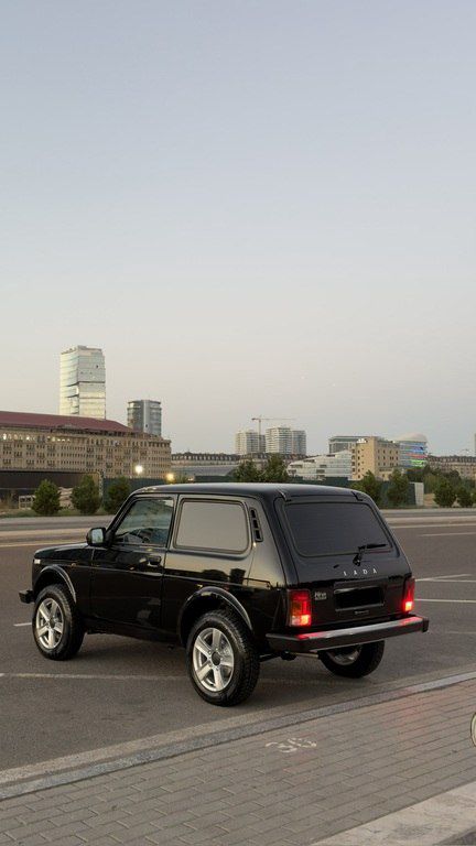 Lada (VAZ) Niva, 1.7 L, 2025 il, 7 500 km — Avtomobillər, Bakı (4)