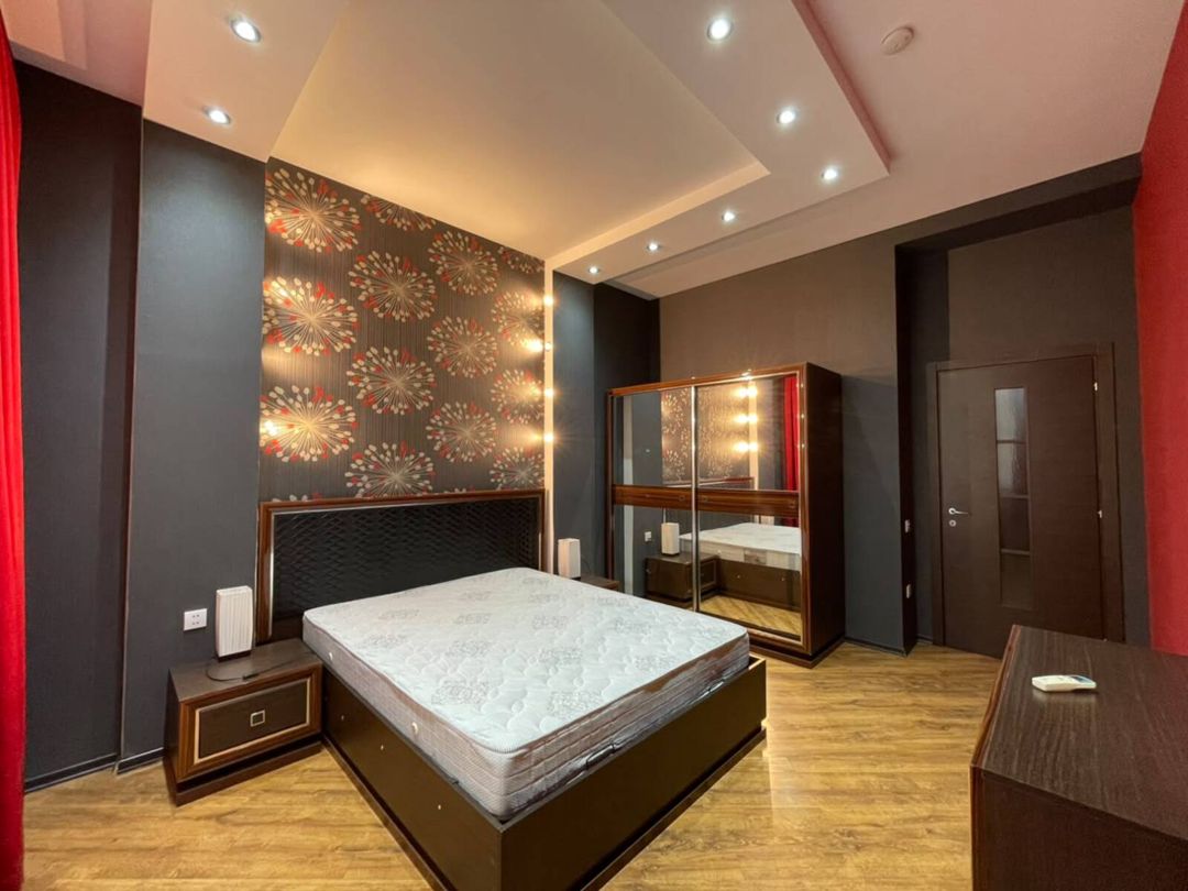 İcarəyə verilir 3 otaqlı köhnə tikili 110 m² — Mənzil, Bakı (4)