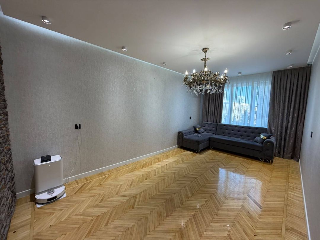 Satılır 3 otaqlı köhnə tikili 80 m² — Mənzil, Bakı (2)
