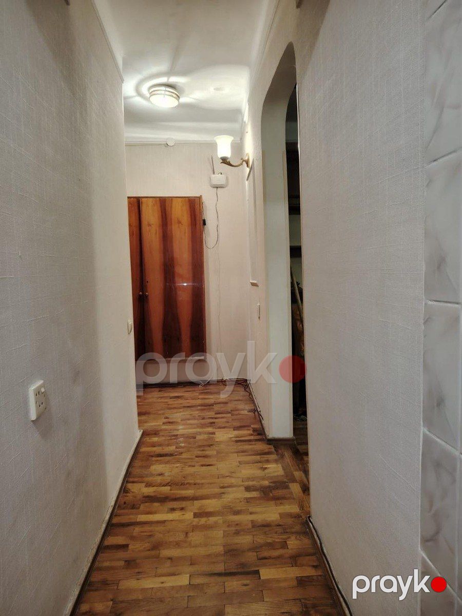 Satılır 1 otaqlı köhnə tikili 35 m² — Mənzil, Bakı (7)