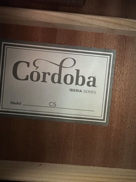 Yeni, istifadə olunmamış Cordoba C5 (Iberia Series) klassik gitara — Bakı