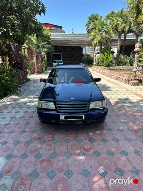 Mercedes C 180, 1.8 L, 1998 il, 370 000 km