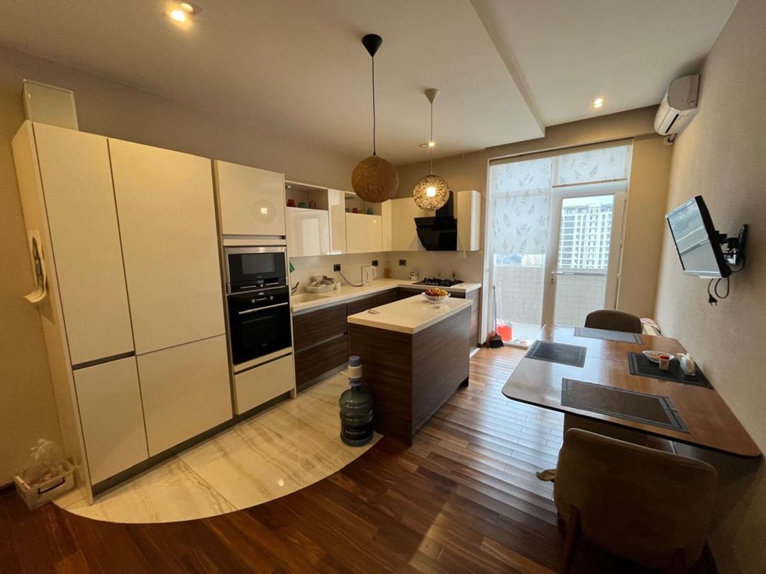 Satılır 4 otaqlı yeni tikili 183 m² — Mənzil, Bakı (9)