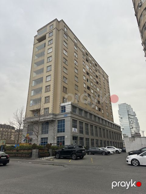 Satılır 3 otaqlı yeni tikili 82 m²