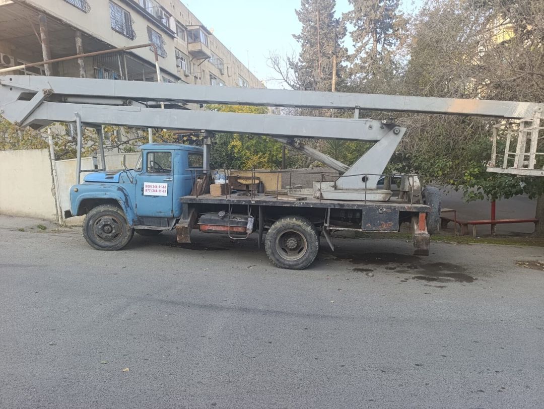 ZIL, 1992 il — Yük avtomobilləri və qoşqular, Bakı (3)