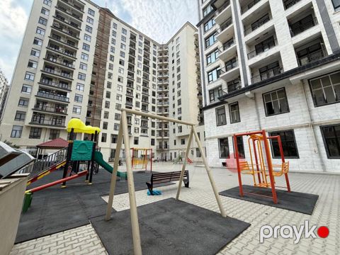 İcarəyə verilir 3 otaqlı yeni tikili 135 m²