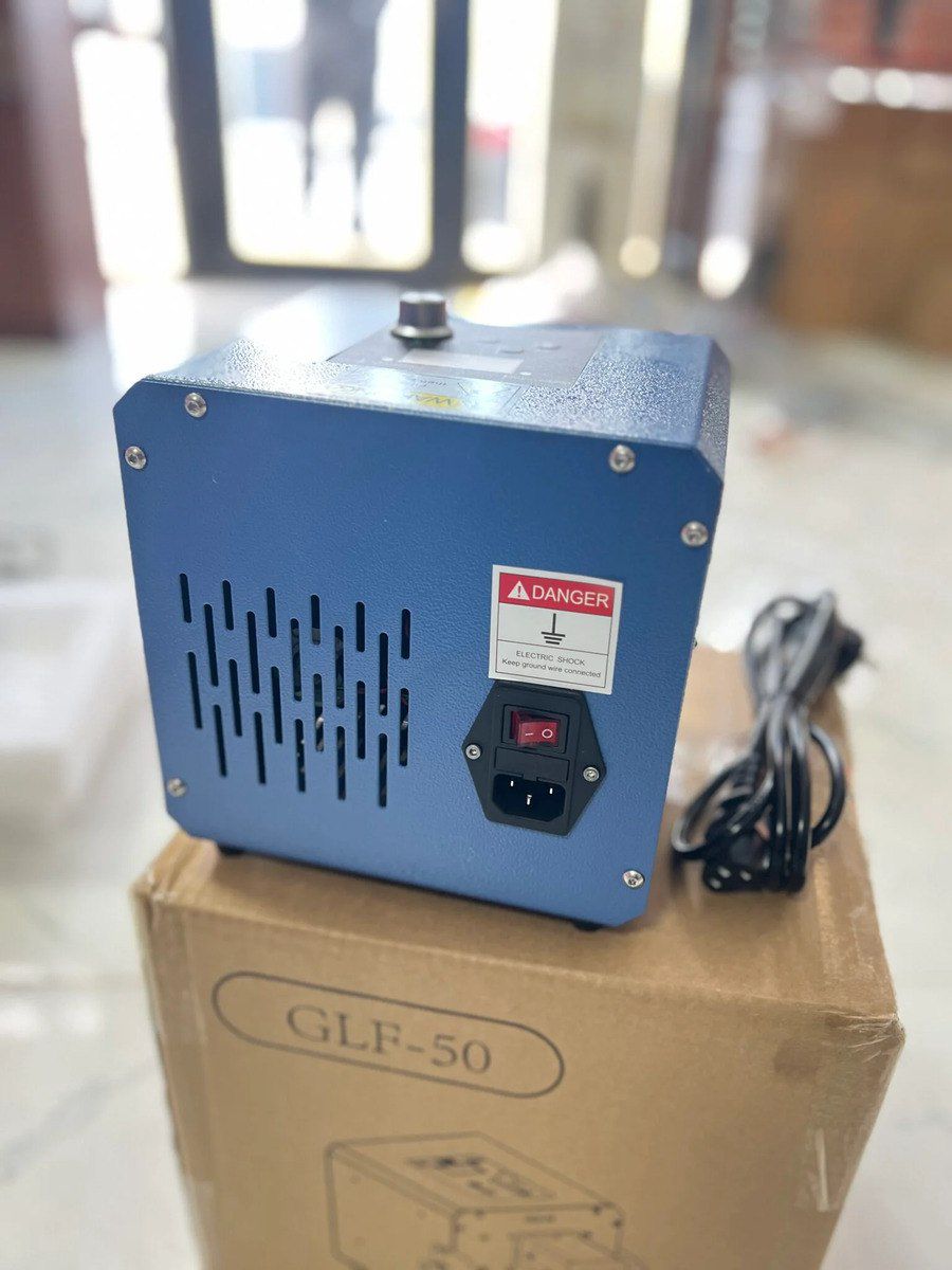 Masaüstü rəqəmsal salafan və paket yapışdıran aparat GLF-50 — Biznes və avadanlıq, Bakı (3)