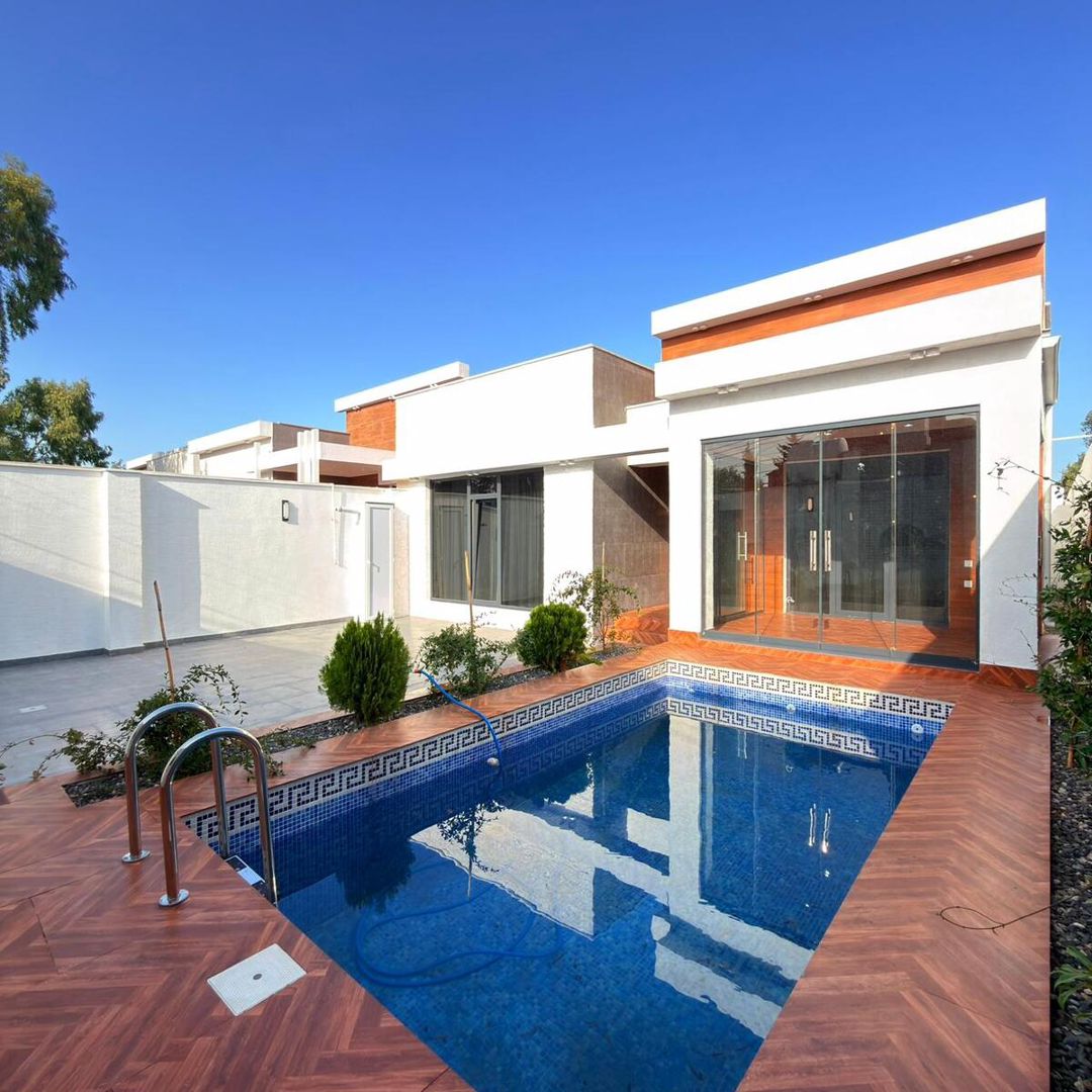 Satılır 4 otaqlı həyət evi/bağ evi 400 m² — Ev, villa, Bakı (3)