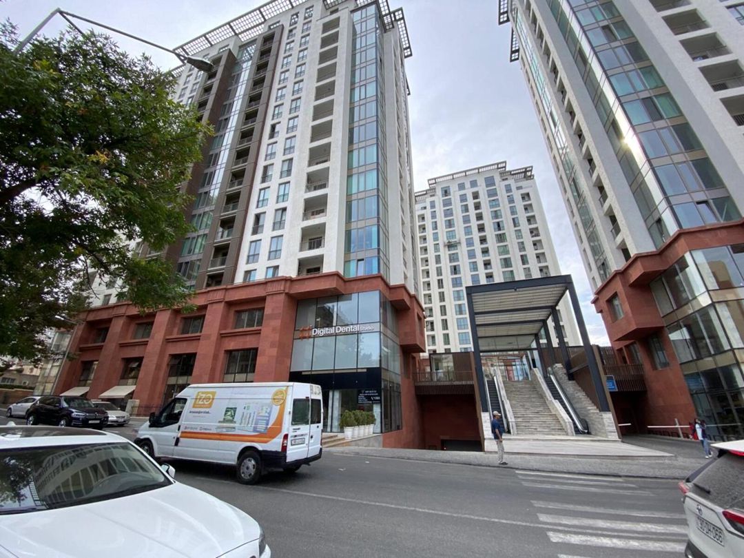 Satılır obyekt 950 m² — Əmlak, Bakı (4)