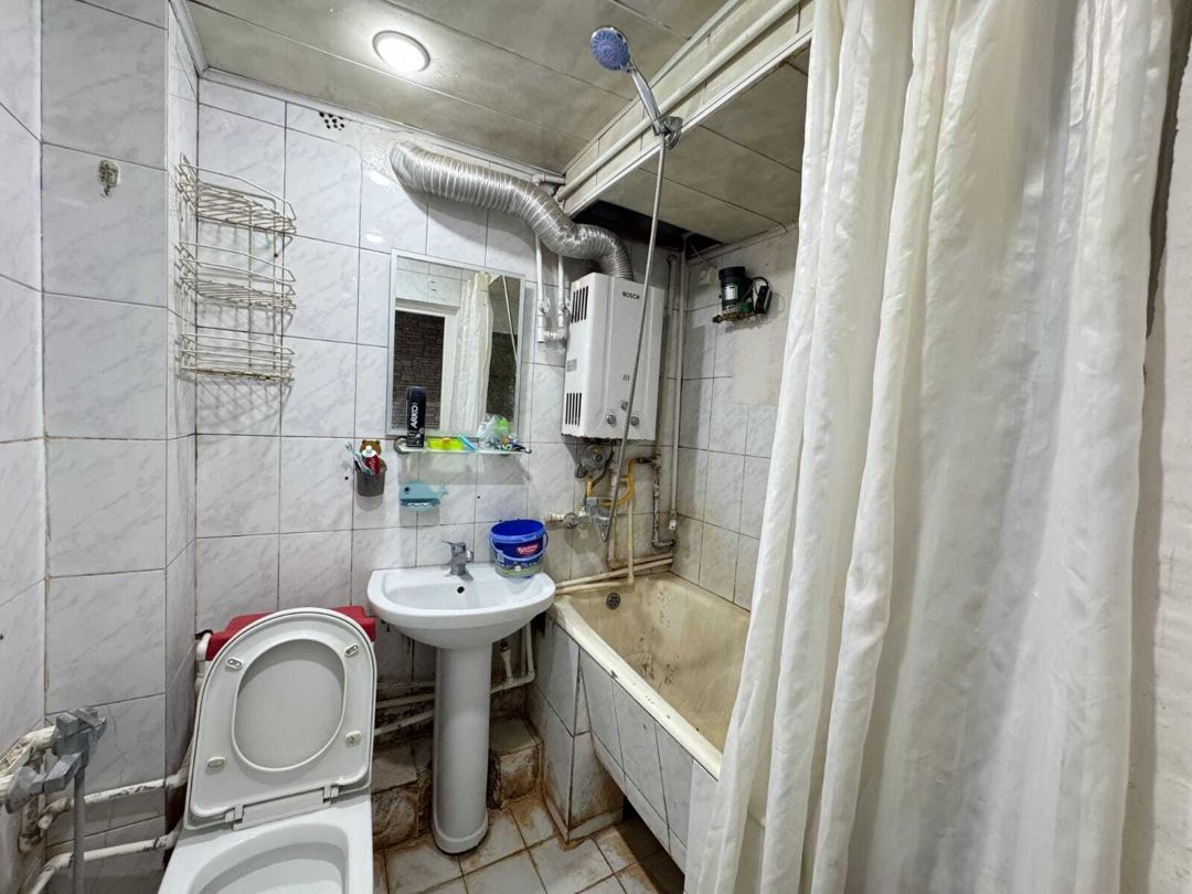 Satılır 2 otaqlı köhnə tikili 60 m² — Mənzil, Bakı (7)