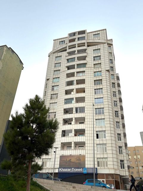 2-otaqlı yeni tikili kirayə verilir, E.Akademiyası m., 97 m² — Bakı