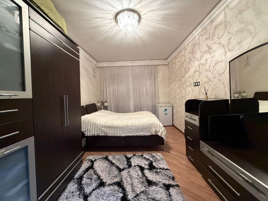 Satılır 4 otaqlı köhnə tikili 100 m² — Mənzil, Bakı (9)