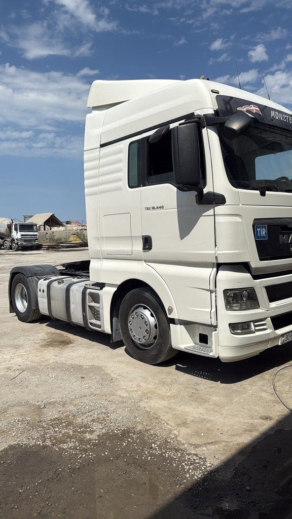 MAN TGX 18.440, 11 L, 2011 il, 975 000 km — Yük maşınları, Bakı (9)