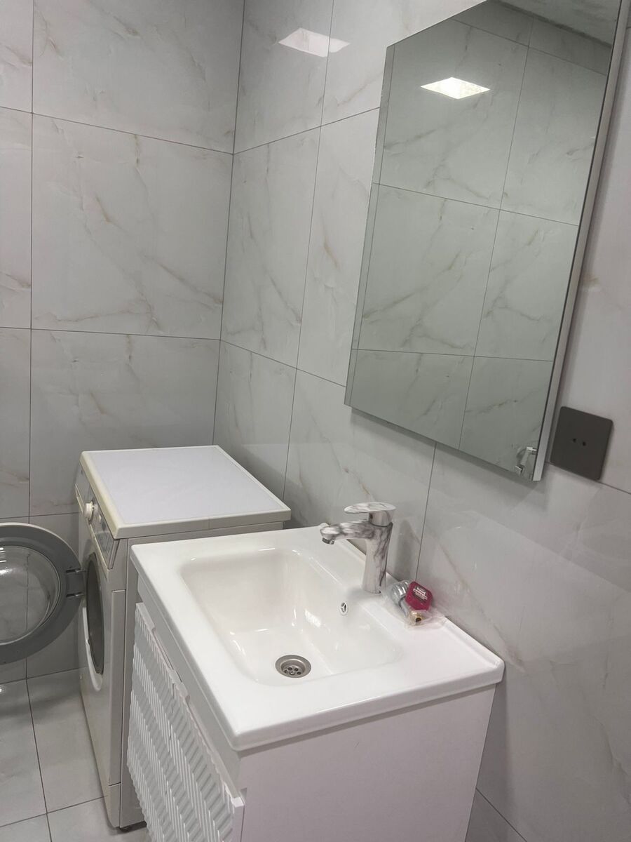 İcarəyə verilir 2 otaqlı yeni tikili 65 m² — Mənzil, Bakı (9)