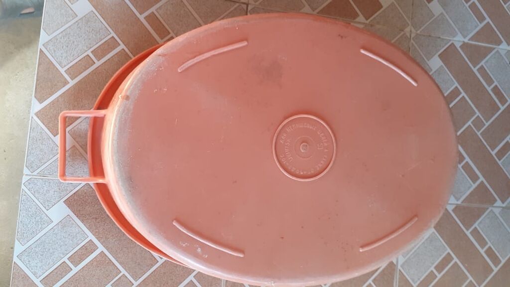 Tas 5 manat — Ev malları, Bakı (3)