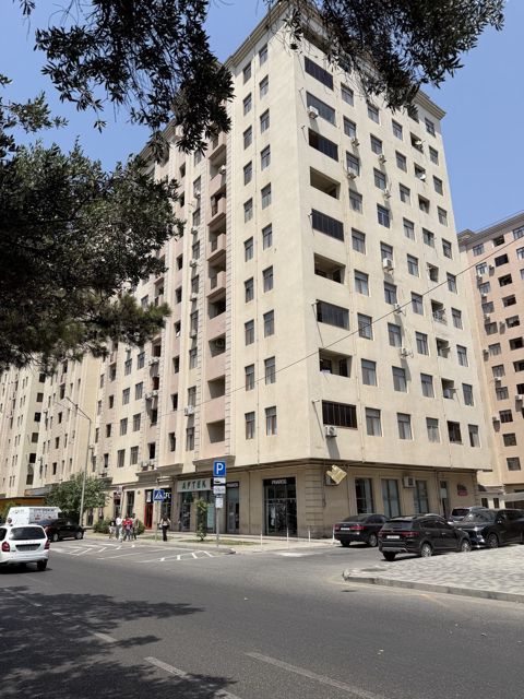 Satılır 3 otaqlı yeni tikili 100 m² — Bakı