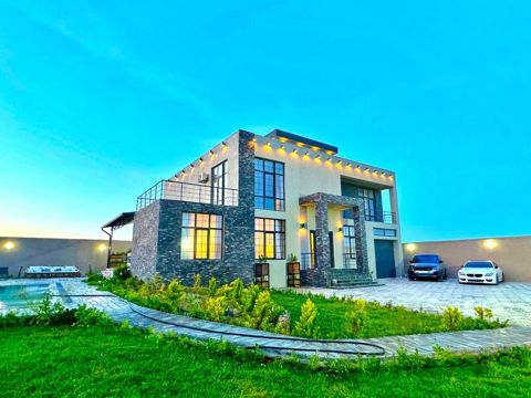 Satılır 7 otaqlı həyət evi/bağ evi 650 m² — Bakı