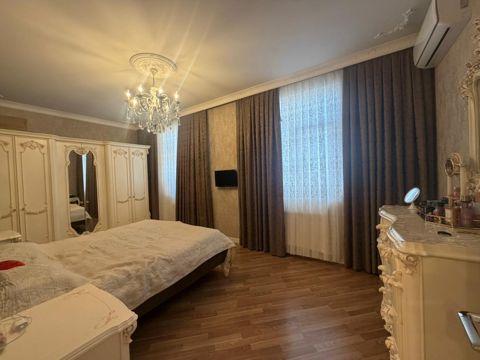 Satış: 3 otaqlı Yeni tikili, 150 m², Yasamal rayonu — Bakı