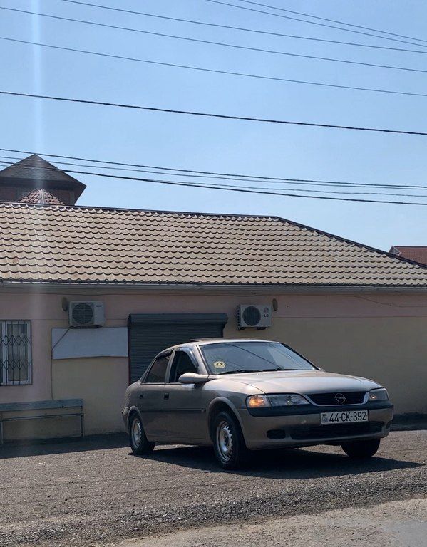 Opel Vectra, 1.8 L, 1996 il, 300 000 km — Avtomobillər, Masallı (5)