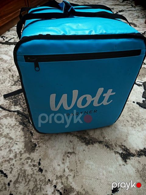 Wolt çatdırılma çantası (izotermal, böyük ölçü) Ciddi şəxslər narahat — Bakı
