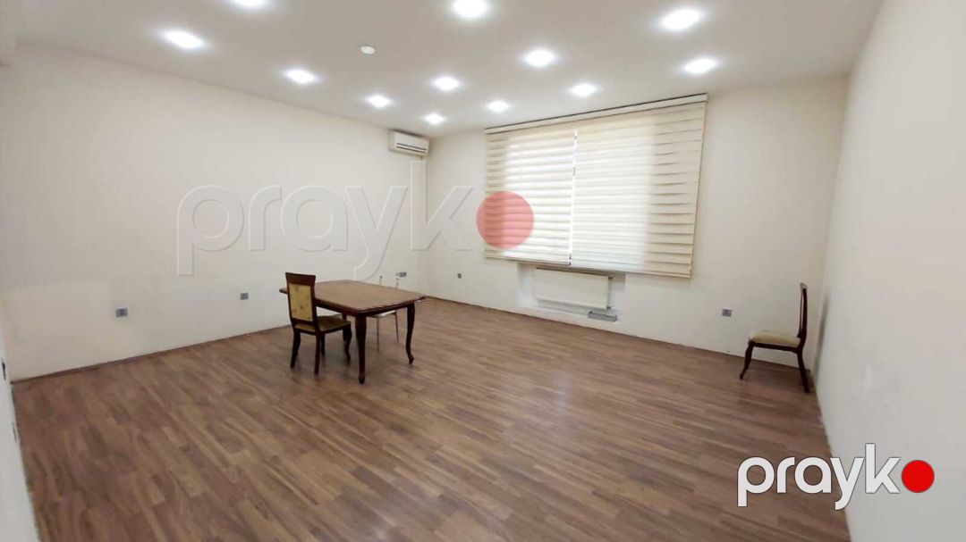 Satılır obyekt 650 m² — Əmlak, Bakı (4)