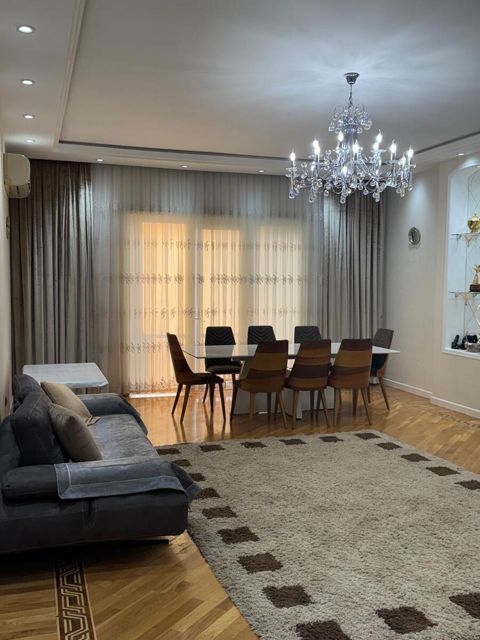 İcarəyə verilir 3 otaqlı yeni tikili 140 m² — Bakı