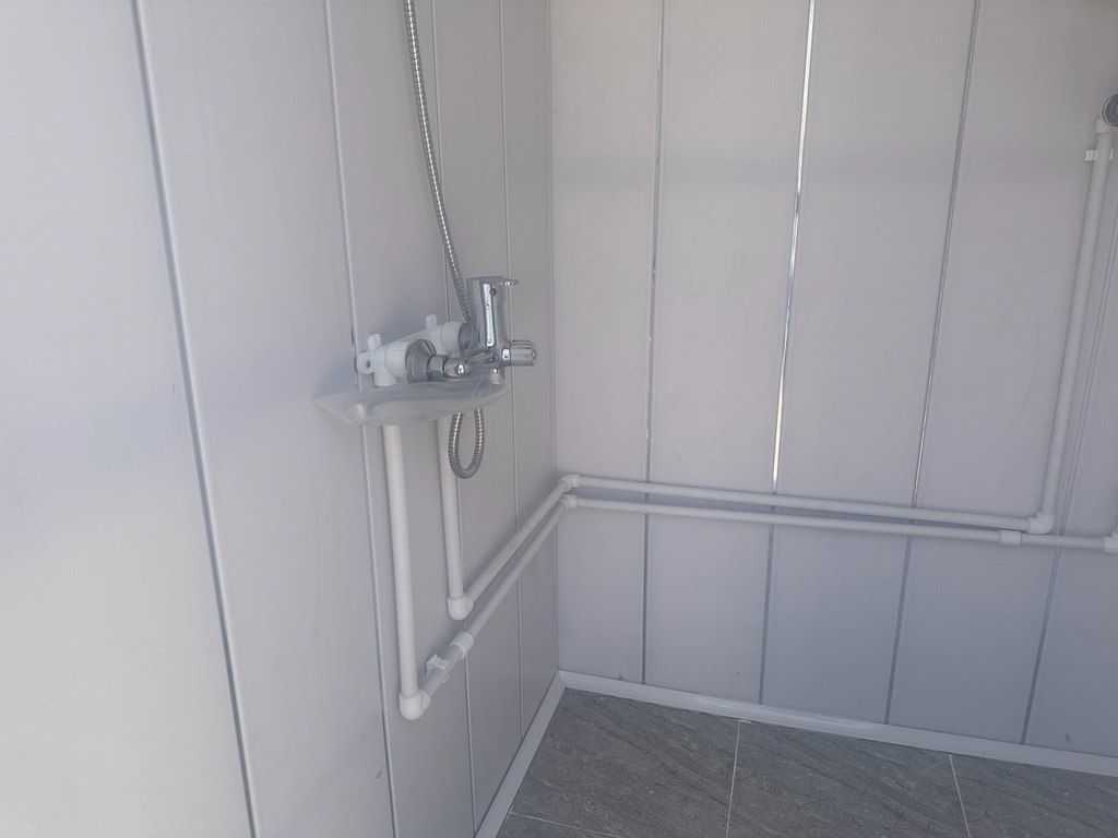Konteyner hamam — Təmir və inşaat, Bakı (4)