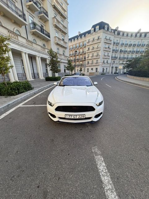 Ford Mustang, 2.3 L, 2015 il, 167 600 km — Bakı