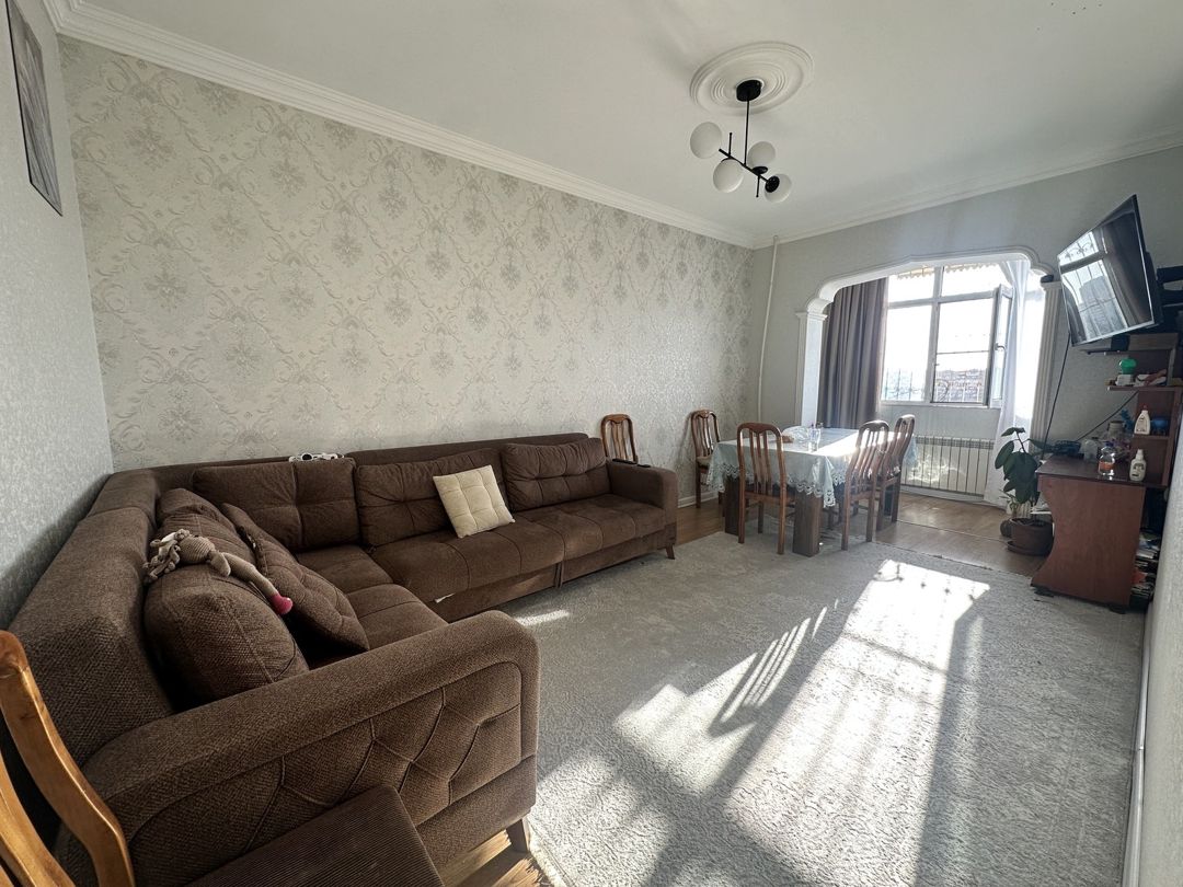 Satılır 2 otaqlı köhnə tikili 55 m² — Mənzil, Bakı