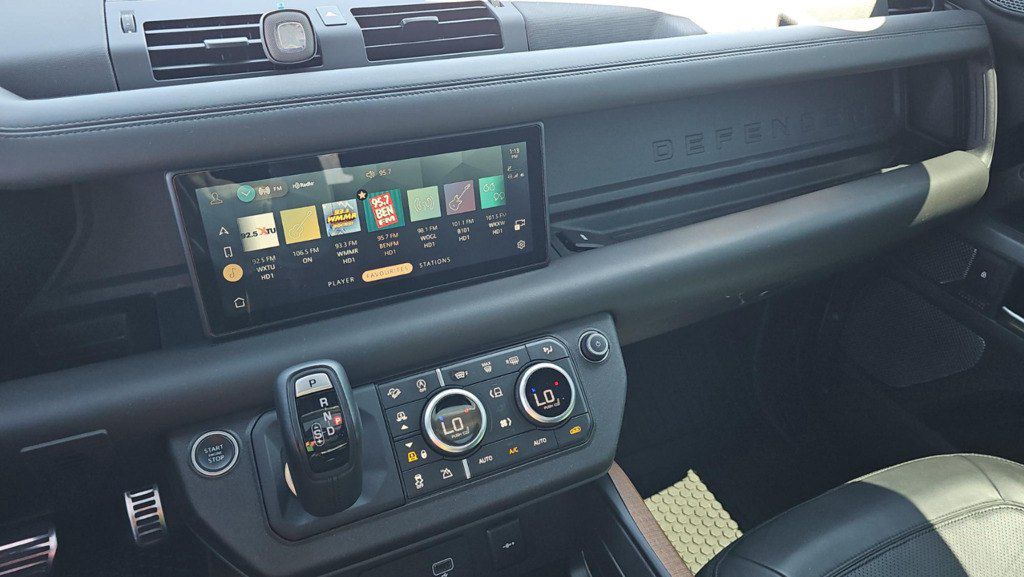 Land Rover Defender, 3.0 L, 2020 il, 53 108 km — Avtomobillər (11)