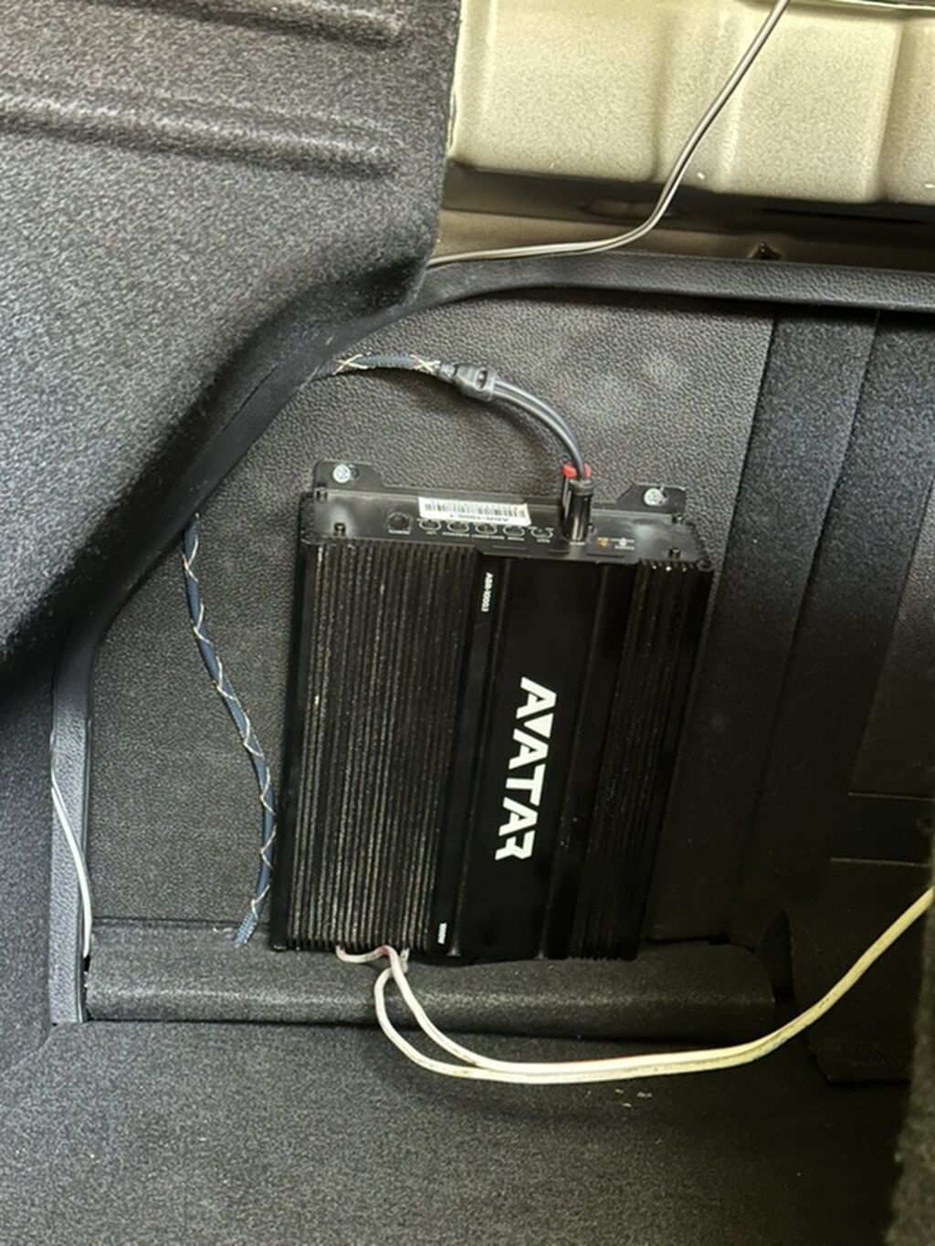 Avtomobil üçün subwoofer sistemi - Subwoofer: MoBass markalı, böyük — Avtomobil akustikası, Sumqayıt (3)