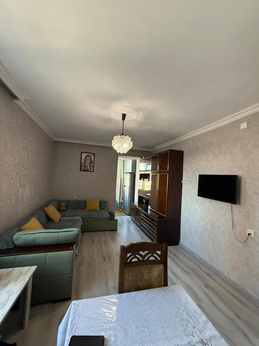 Satılır 2 otaqlı köhnə tikili 45 m² — Mənzil, Bakı (5)