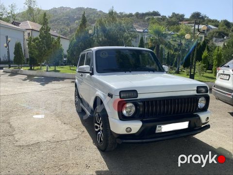 Lada (VAZ) Niva, 1.7 L, 2013 il, 120 000 km