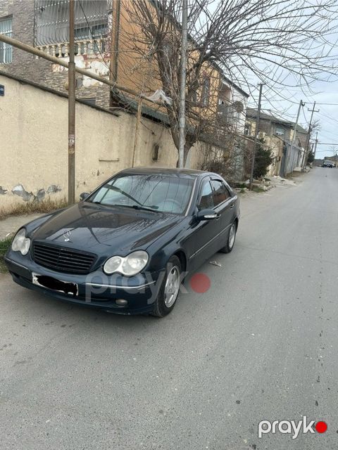 Mercedes C 200, 2.2 L, 2000 il, 410 000 km — Bakı
