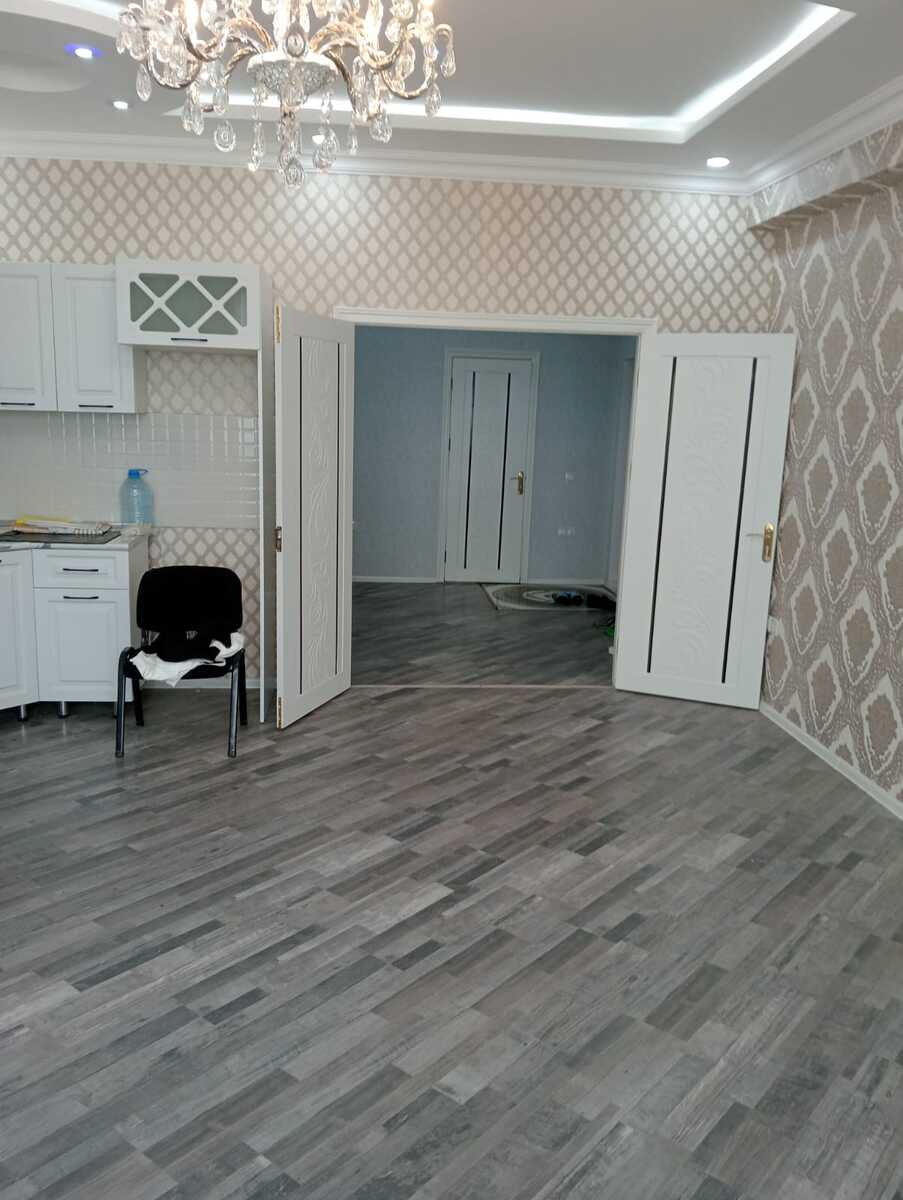 Satılır 3 otaqlı yeni tikili 100 m² — Mənzil, Bakı (2)