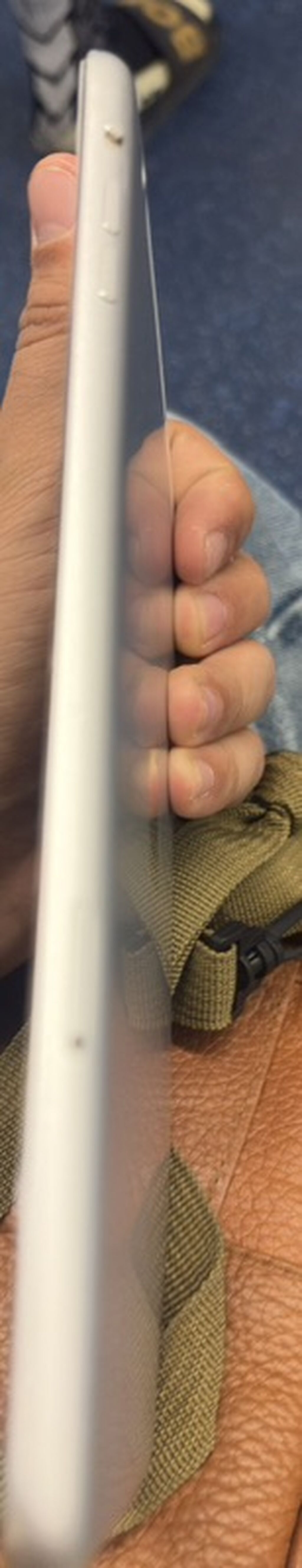 Apple iPad planşet - Model: iPad (ağ ön panel, gümüş/alüminium arxa — Apple, Bakı (2)