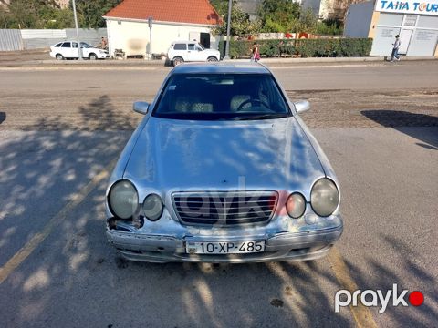 Mercedes E 280, 2.8 L, 1999 il, 500 000 km