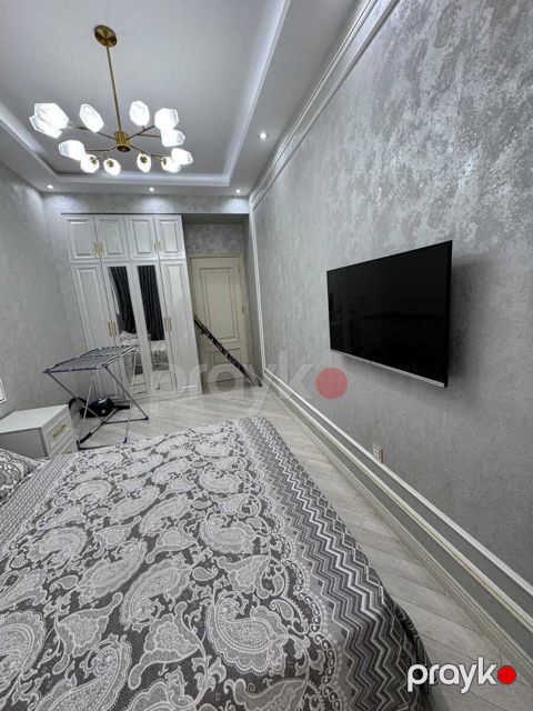 İcarəyə verilir 2 otaqlı yeni tikili 70 m²