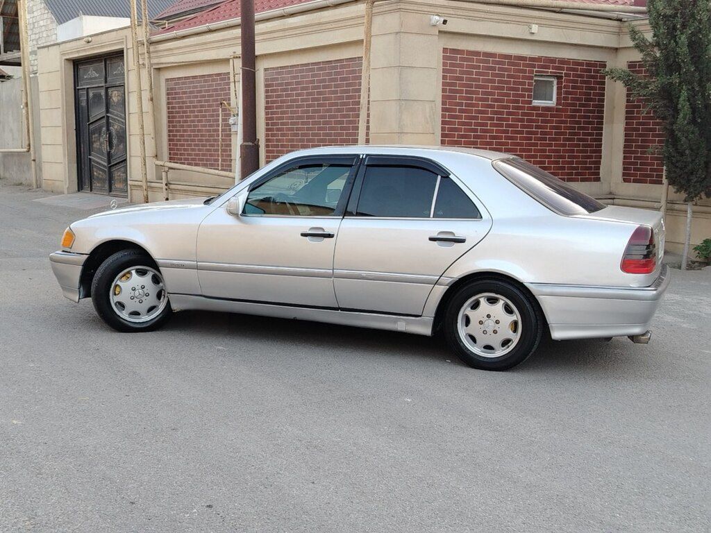 Mercedes C 220, 2.2 L, 1995 il, 352 145 km — Avtomobillər, Bakı (2)