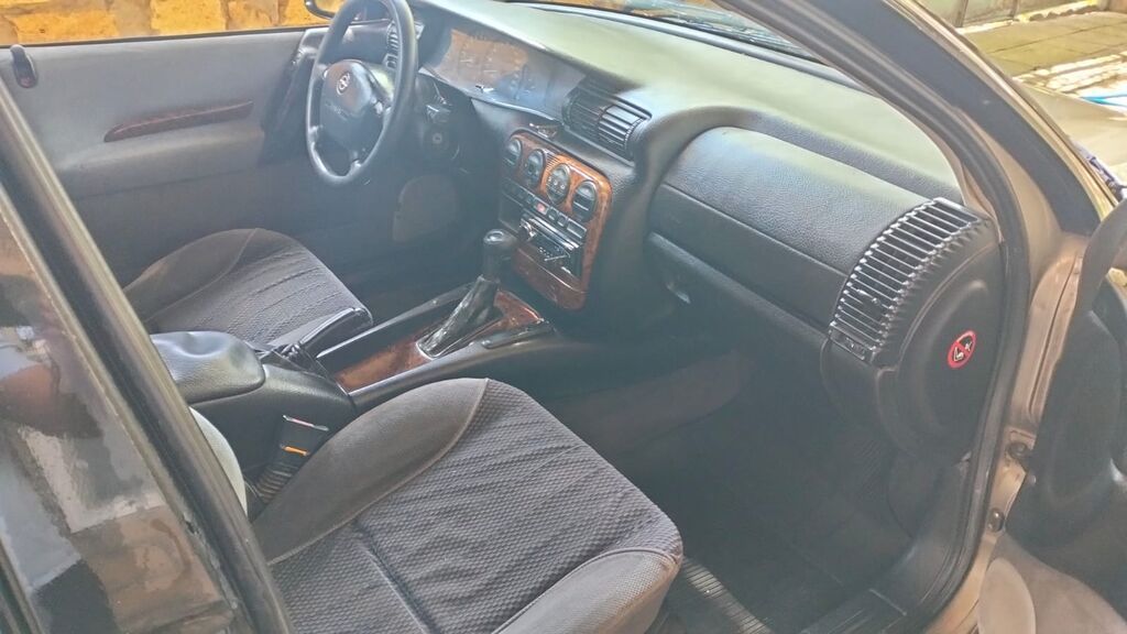 Opel Omega: 2 l Sedan — Avtomobillər, Hacıqabul (5)