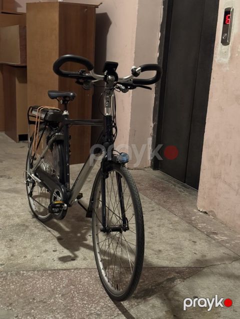 İşlənmiş Elektrik velosipedi 28", sürətlərin sayı: 30, 250 Vt, Ödənişli çatdırılma — Bakı