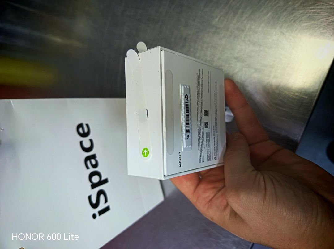 Airpods 4 — Səs texnikası, Bakı (5)