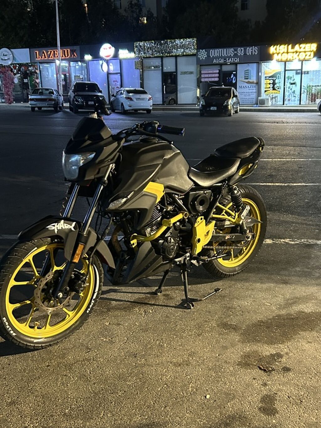 Salam aleykum Falcon Shark 200cc Satılır Barterde VAR AZI 125cc moto — Motosikletlər, Masazır (2)